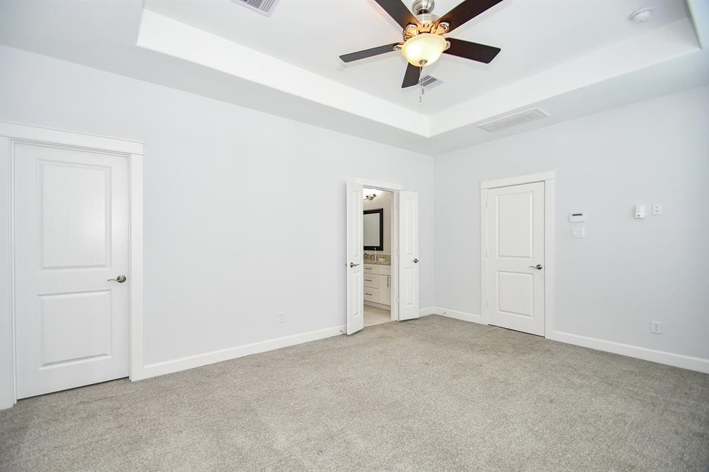 703 Link Road Houston, TX 77009 - Photo 16 of 32