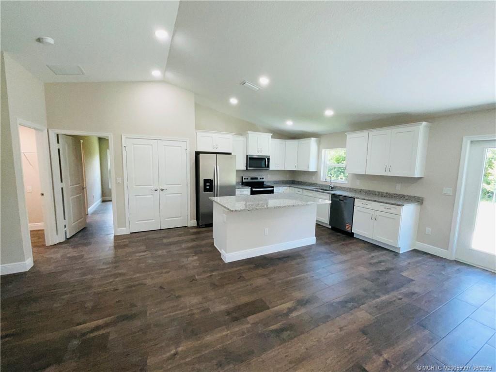 7008 Salerno Road Fort Pierce, FL 34951 - Photo 4 of 10