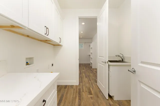 $850,000 | 25 Jessica Drive, Wellington, NV 89444