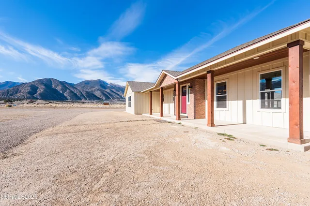 $850,000 | 25 Jessica Drive, Wellington, NV 89444