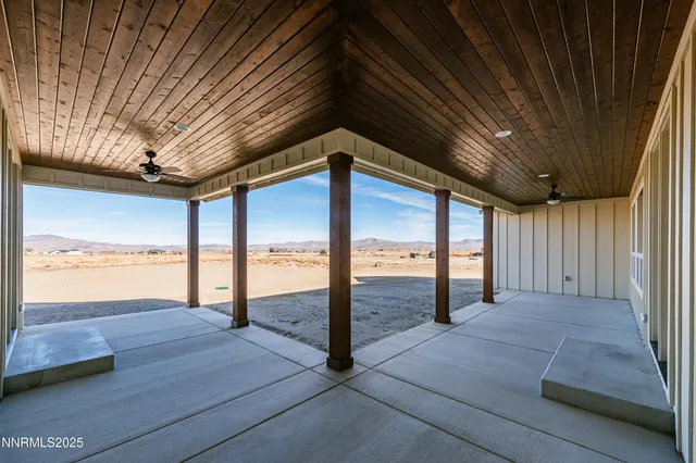 $850,000 | 25 Jessica Drive, Wellington, NV 89444