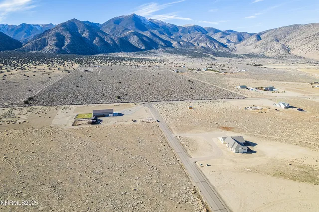 $850,000 | 25 Jessica Drive, Wellington, NV 89444