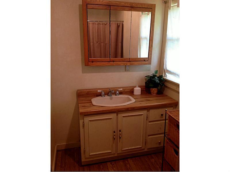 241 River Road Brunswick, ME 04011 - Photo 12 of 16 Master Bath/Spa. A full master bath