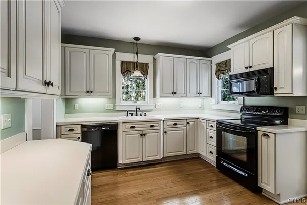 $449,000 | 1413 North George Street, Rome, NY 13440