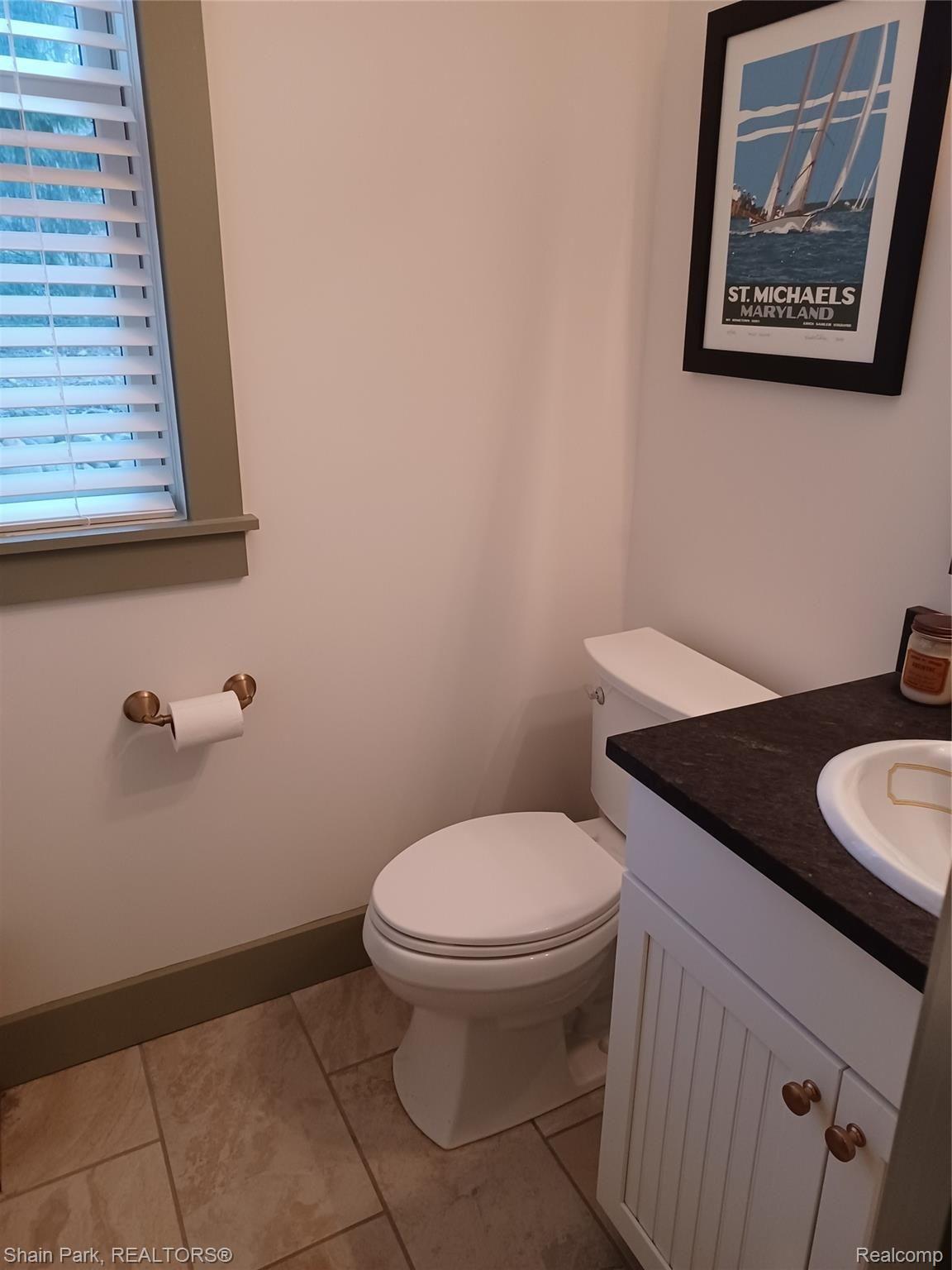 26490 Drake Road Farmington, MI 48331 - Photo 20 of 48 Lav-3