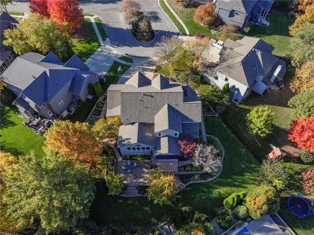 $740,000 | 22310 West 58th Street, Shawnee, KS 66226