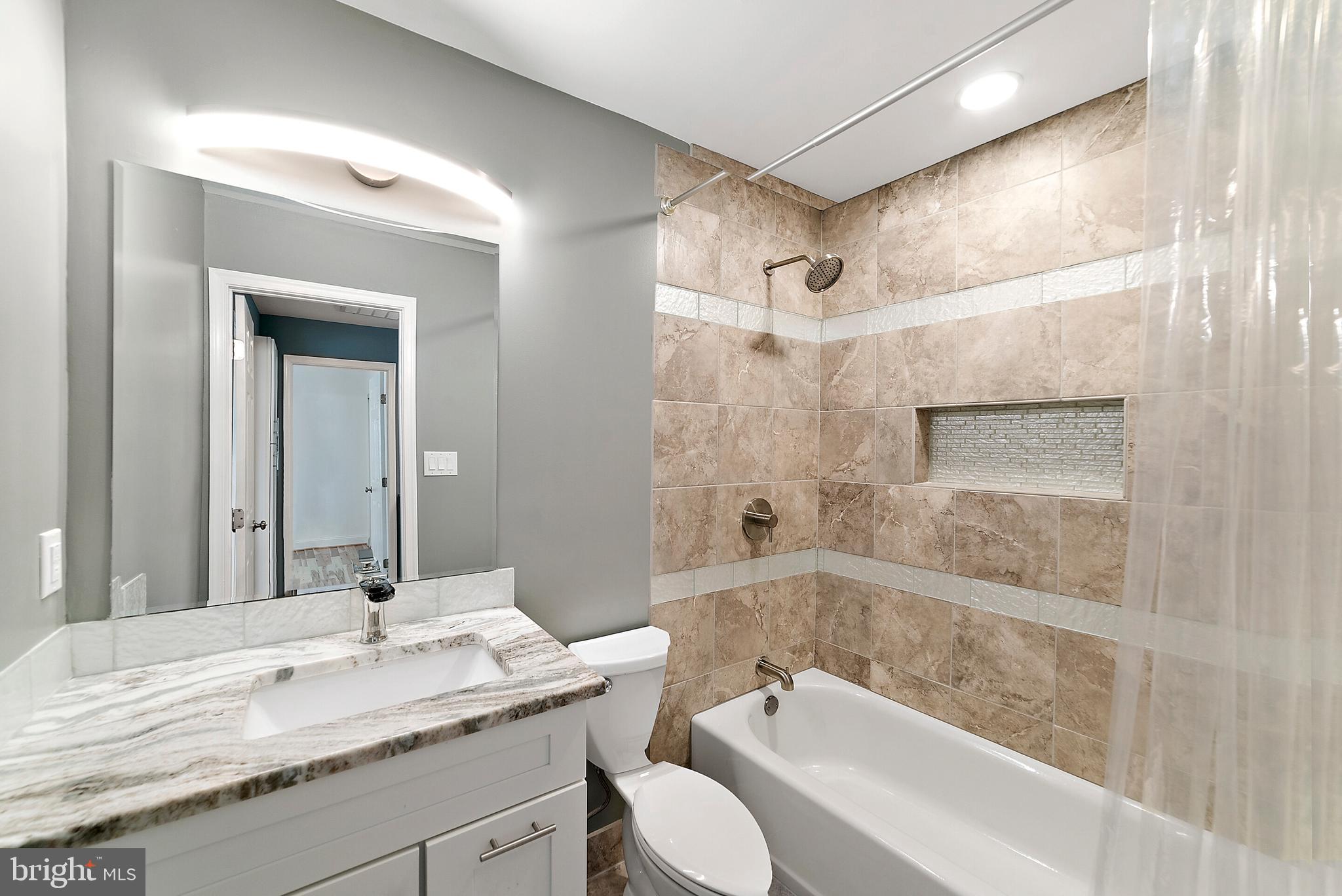 1303 East Lee Road Sterling, VA 20164 - Photo 25 of 41 Upper Level Hall Full Bathroom