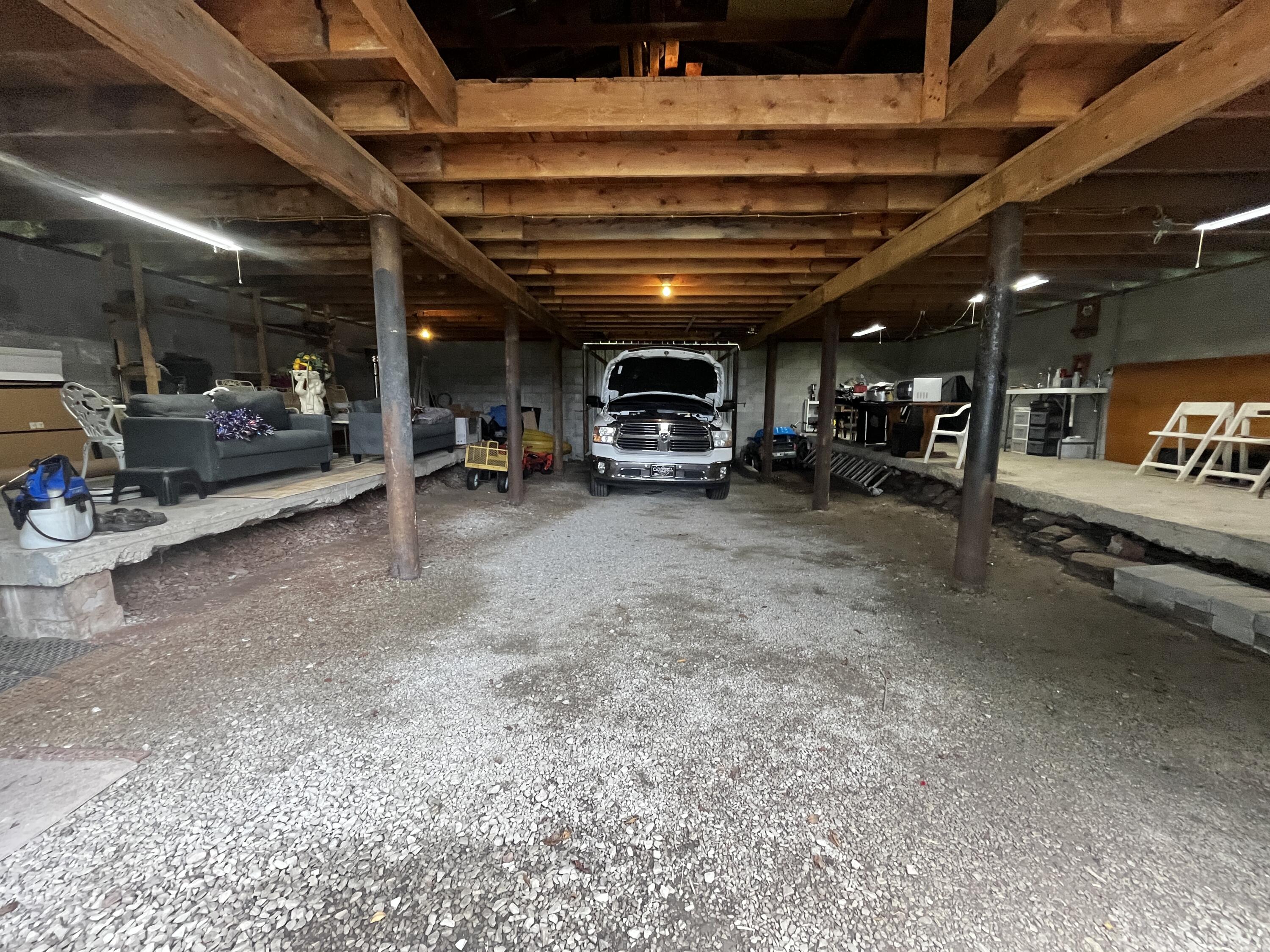 1089 Louden Road Williamsburg, KY 40769 - Photo 10 of 32 IMG_2732