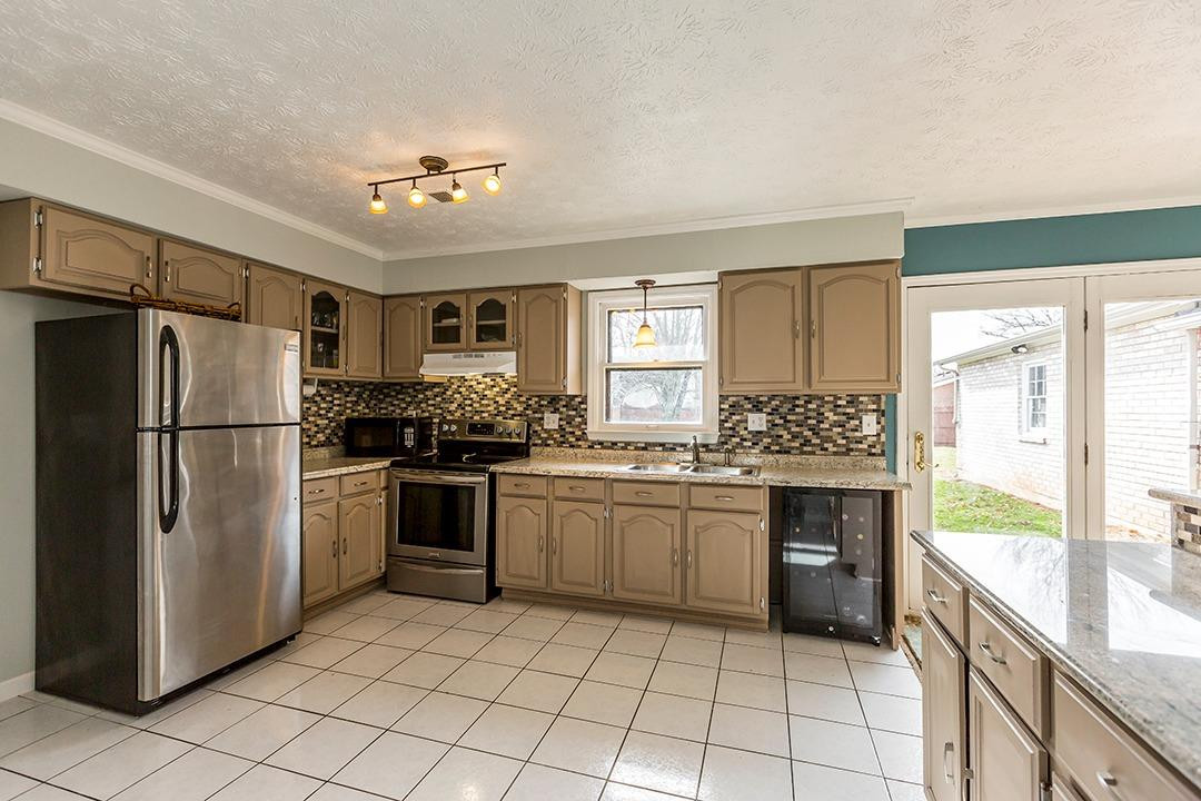 644 Squires Road Lexington, KY 40515 - Photo 14 of 34 Photo 14