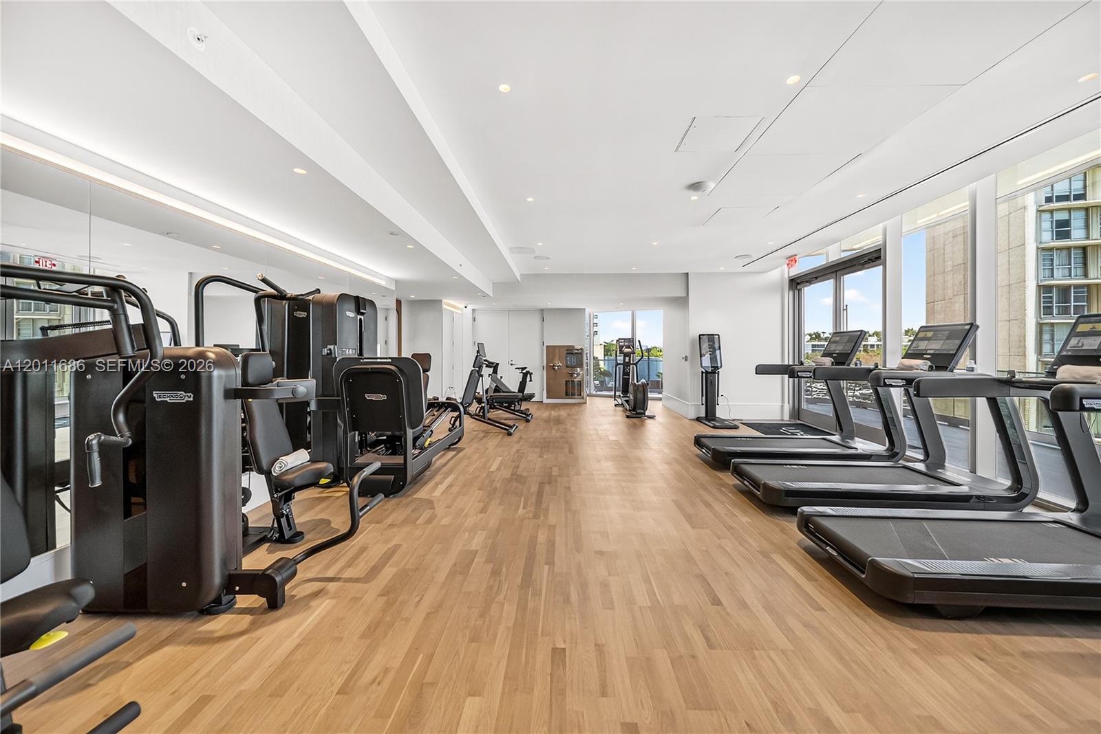 175 Southeast 25th Road, Unit 3303 Miami, FL 33129 - Photo 21 of 27