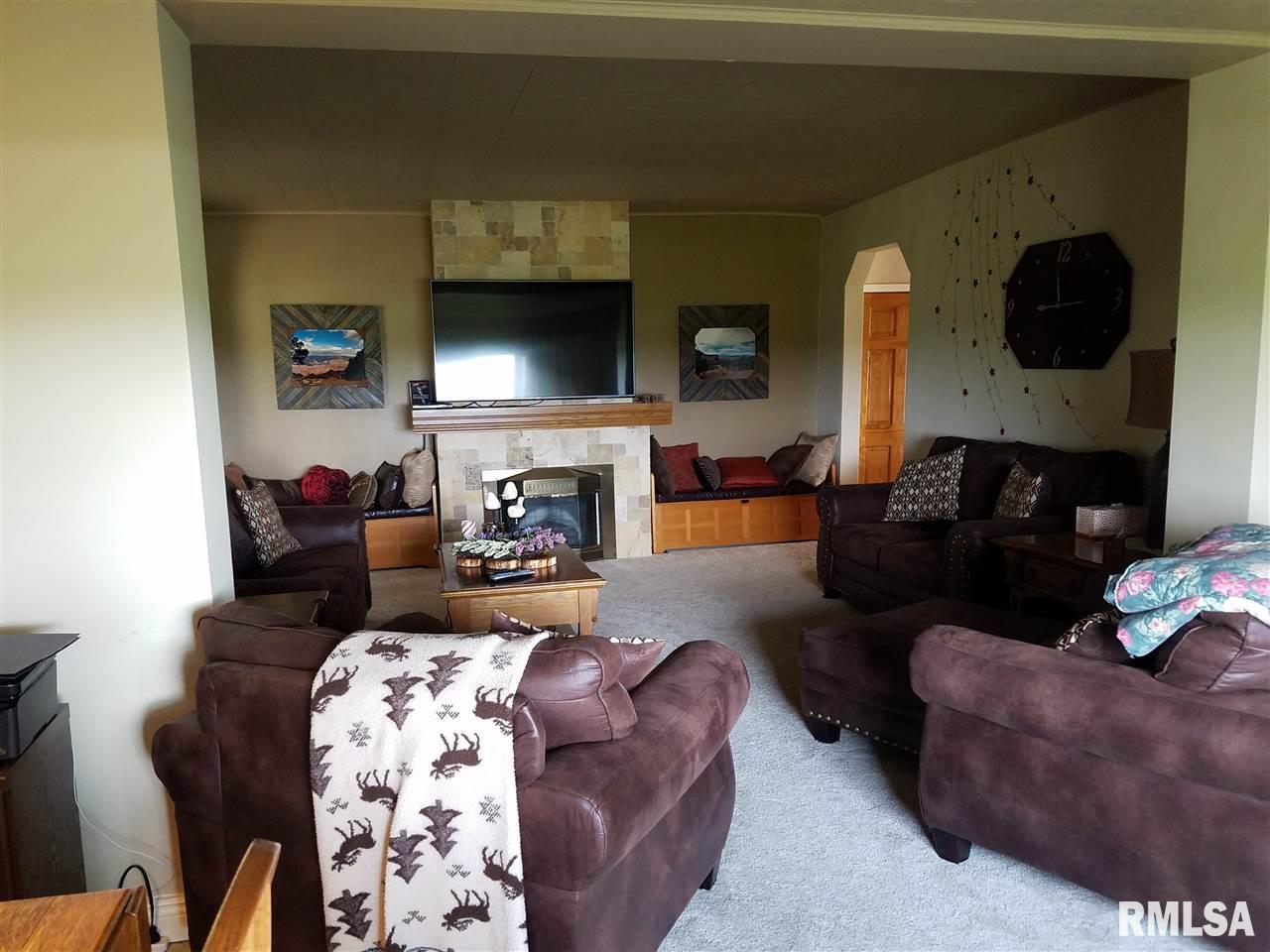 840 Blackjack Road Blandinsville, IL 61420 - Photo 13 of 28