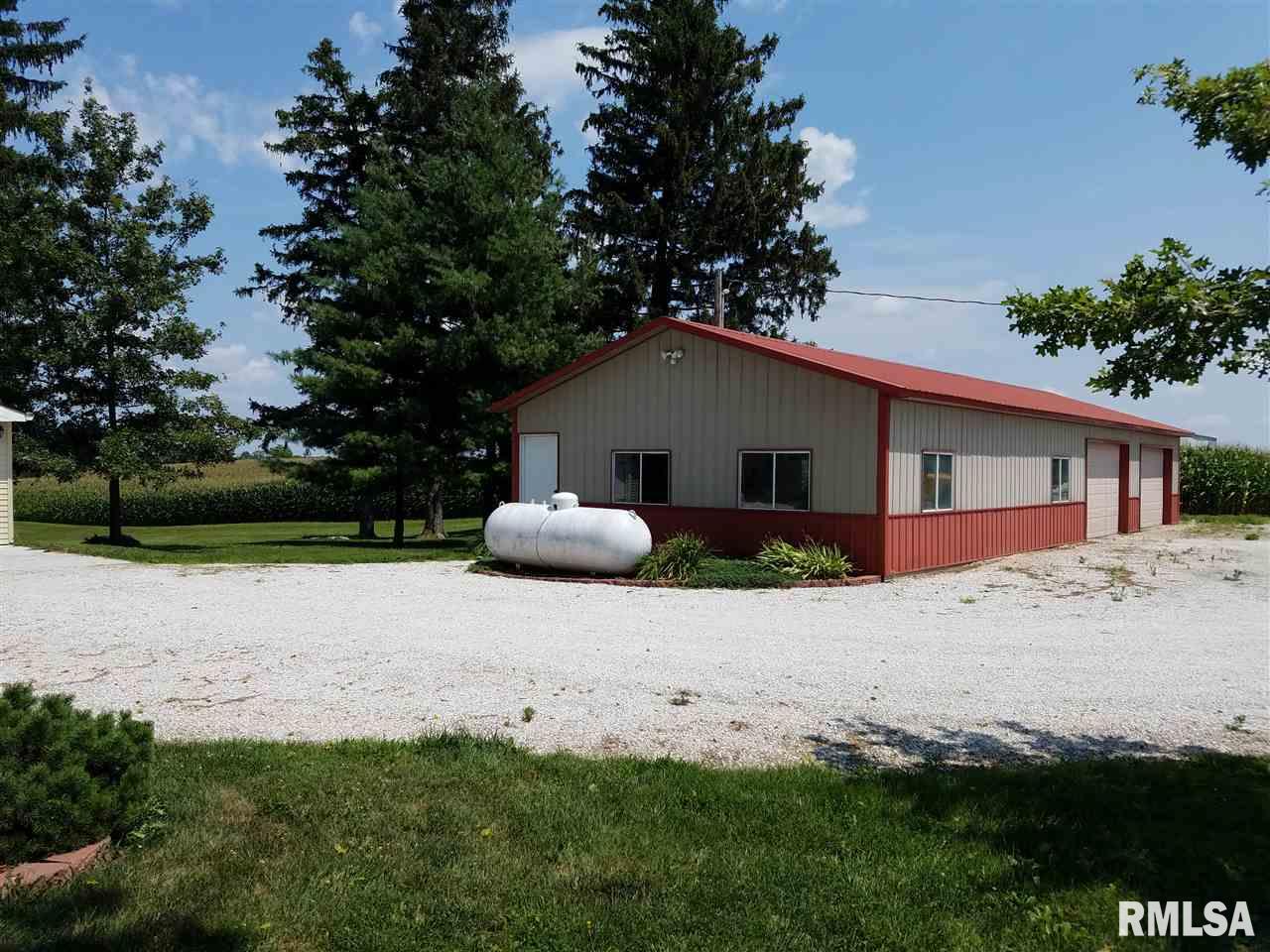 840 Blackjack Road Blandinsville, IL 61420 - Photo 4 of 28