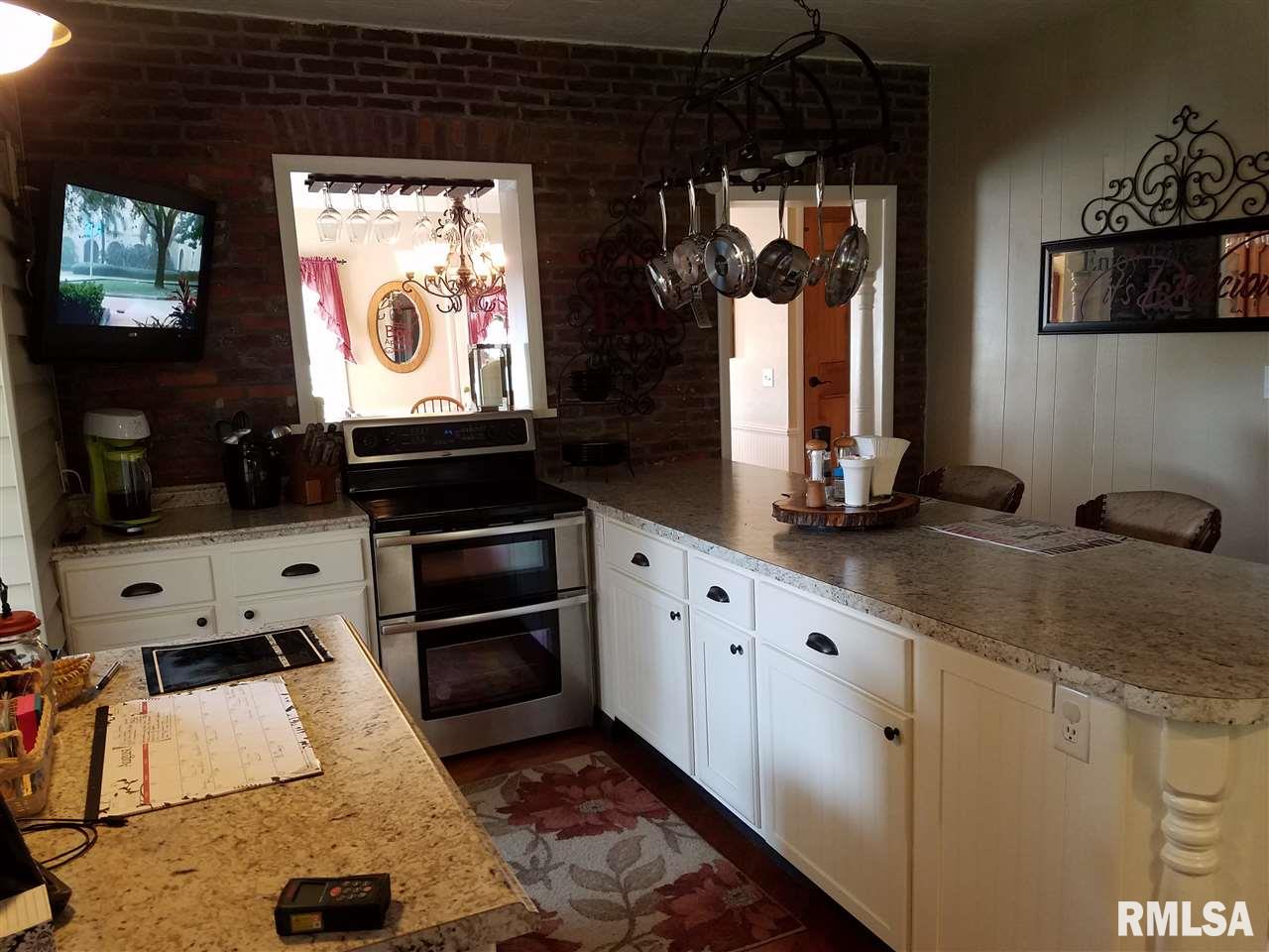 840 Blackjack Road Blandinsville, IL 61420 - Photo 6 of 28