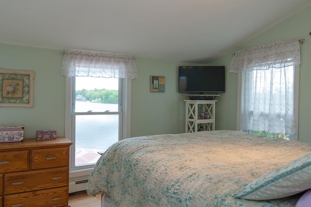 367 Bridle Path Worcester, MA 01604 - Photo 11 of 22 Gallery Image 11