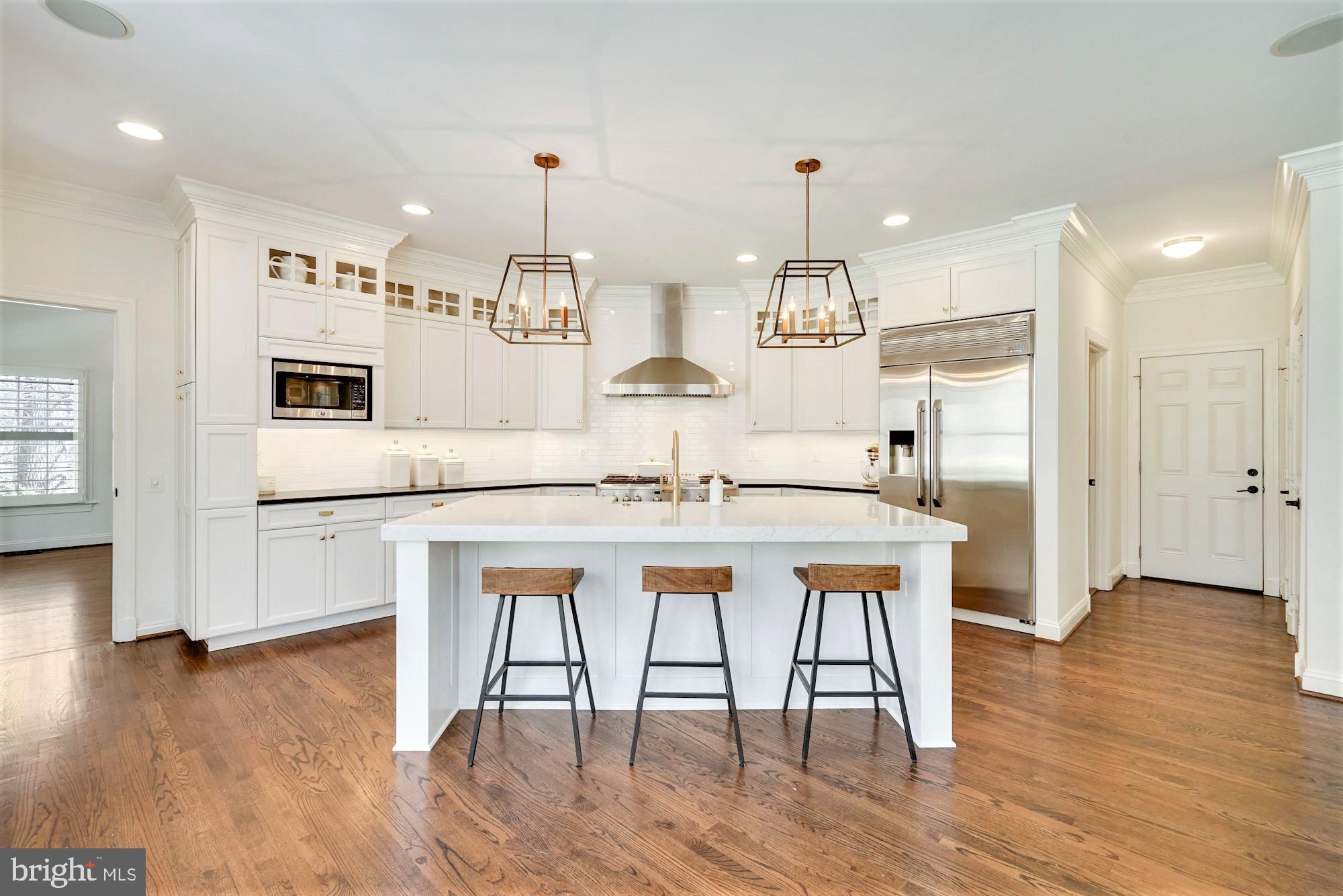 100 Chimney Ridge Place Sterling, VA 20165 - Photo 21 of 69 Remodeled Kitchen will inspire the chef in you!