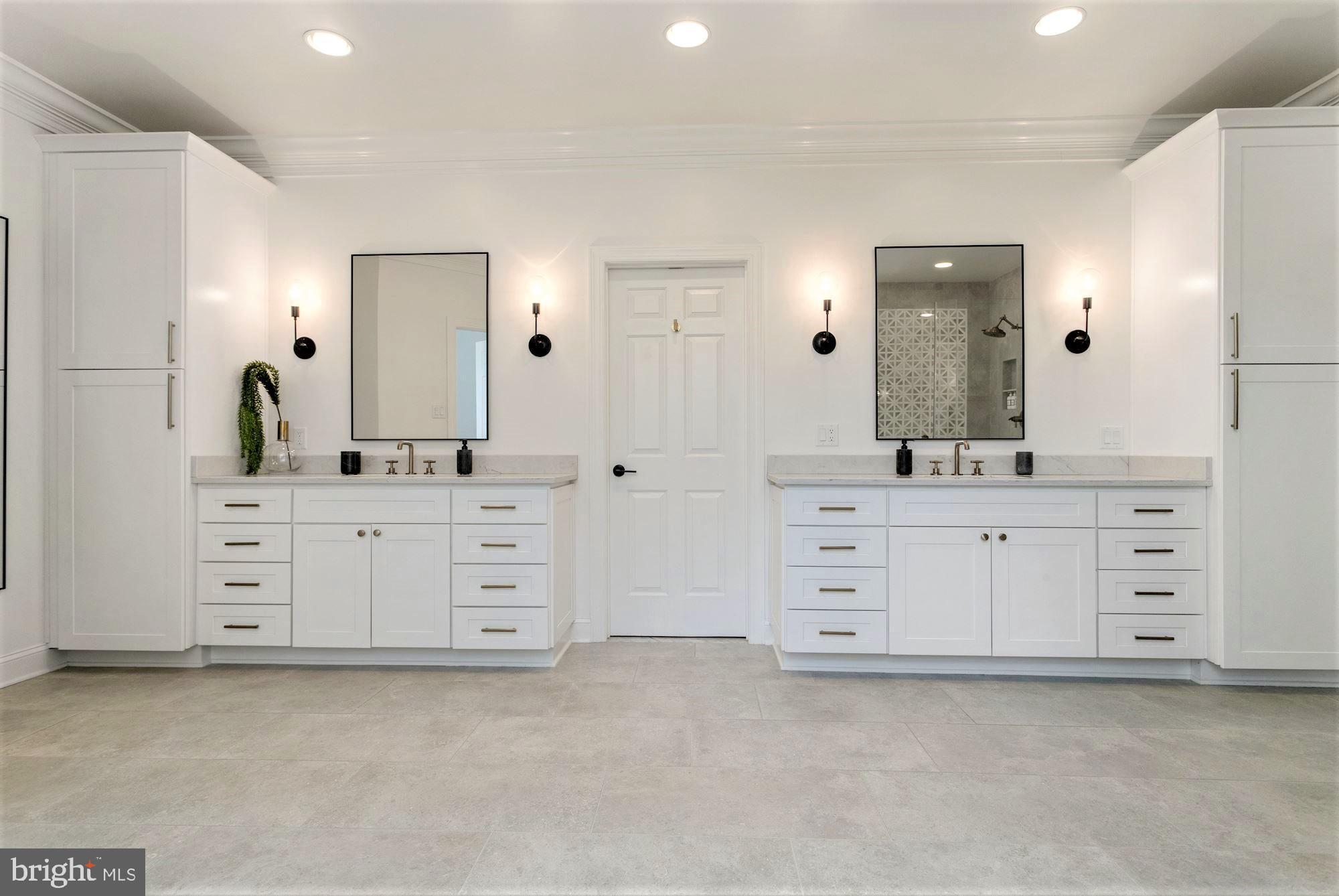 100 Chimney Ridge Place Sterling, VA 20165 - Photo 37 of 69 Generously sized dual vanities w/two linen closets