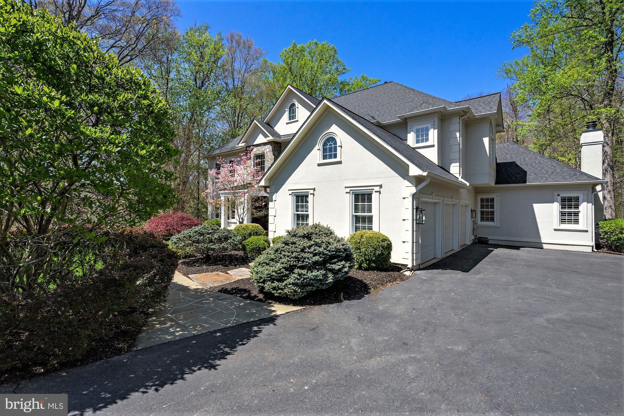 100 Chimney Ridge Place Sterling, VA 20165 - Photo 5 of 69 3-Car Sideload Garage