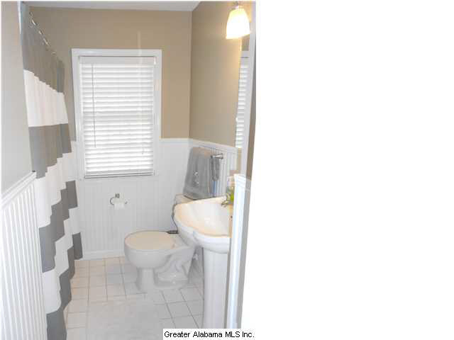 804 Cobb Street Birmingham, AL 35209 - Photo 18 of 24