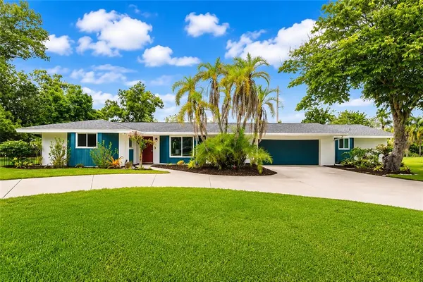 $765,000 | 6211 Canary Street, Sarasota, FL 34241