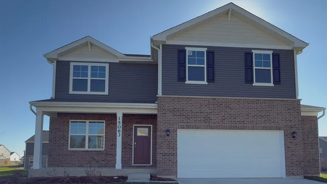 $444,990 | 15063 West Oxford Lane, Manhattan, IL 60442