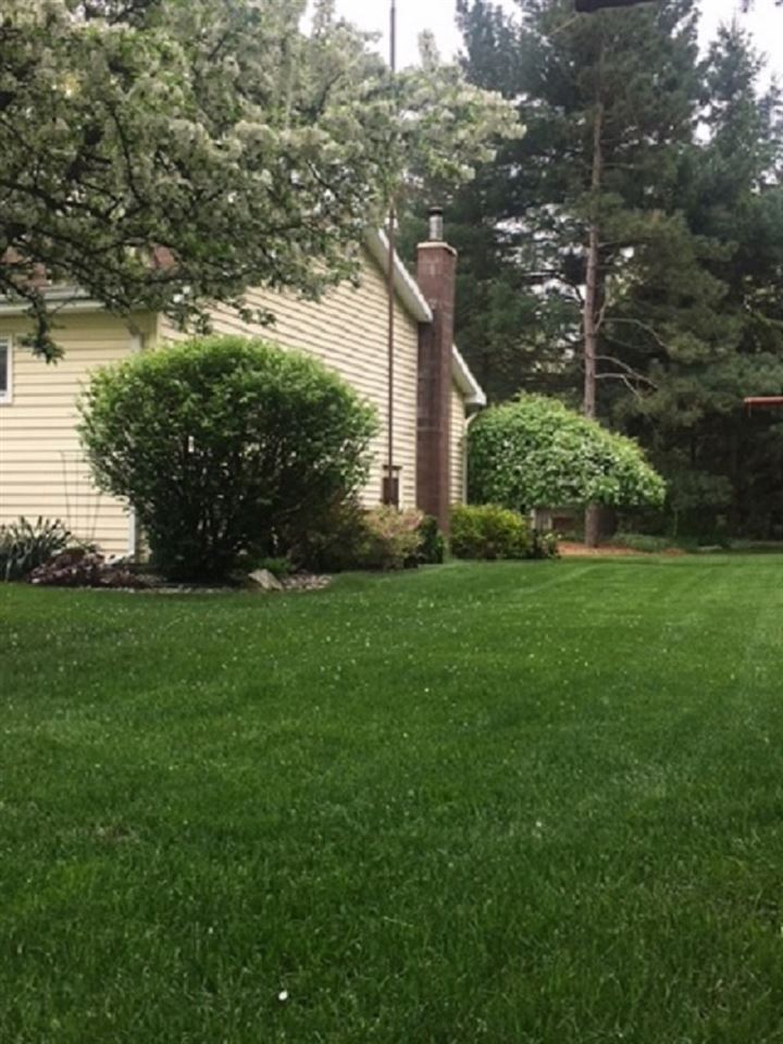 4889 East Valley Road Mount Pleasant, MI 48858 - Photo 30 of 37 1856948-29.JPG