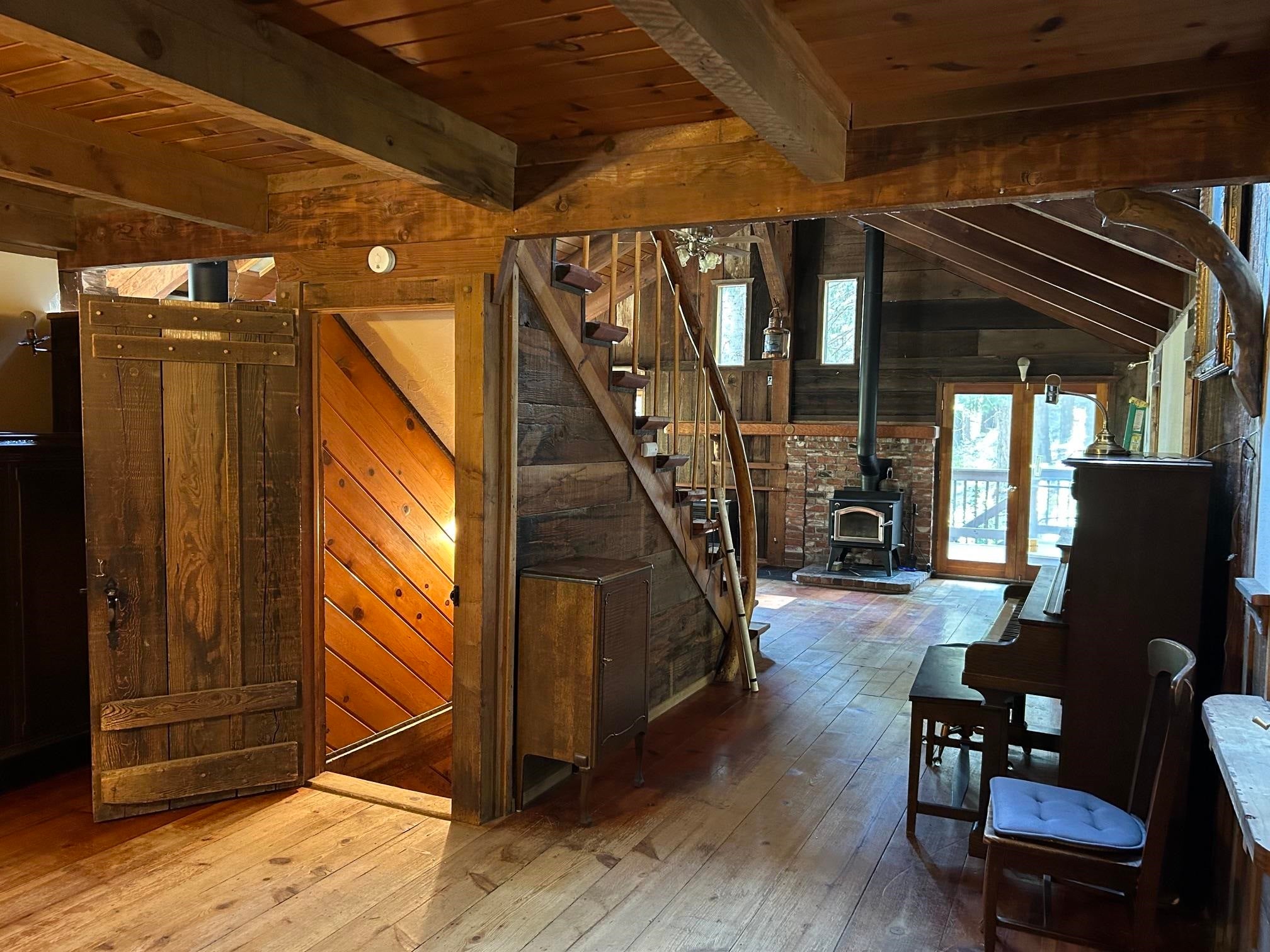 1404 South Shasta Ranch Road Mount Shasta, CA 96067 - Photo 20 of 48 Gallery Image 20
