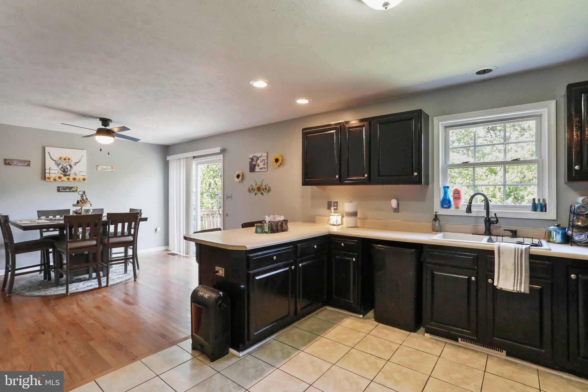 798 Strasburg Road Front Royal, VA 22630 - Photo 10 of 43 Gallery Image 10