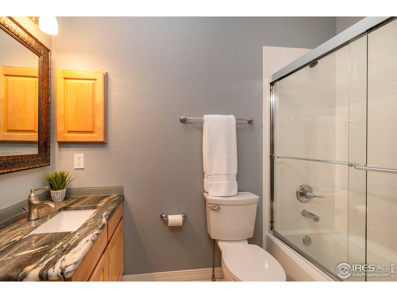 650 Wild Ridge Circle Lafayette, CO 80026 - Photo 18 of 38 Bathroom 2