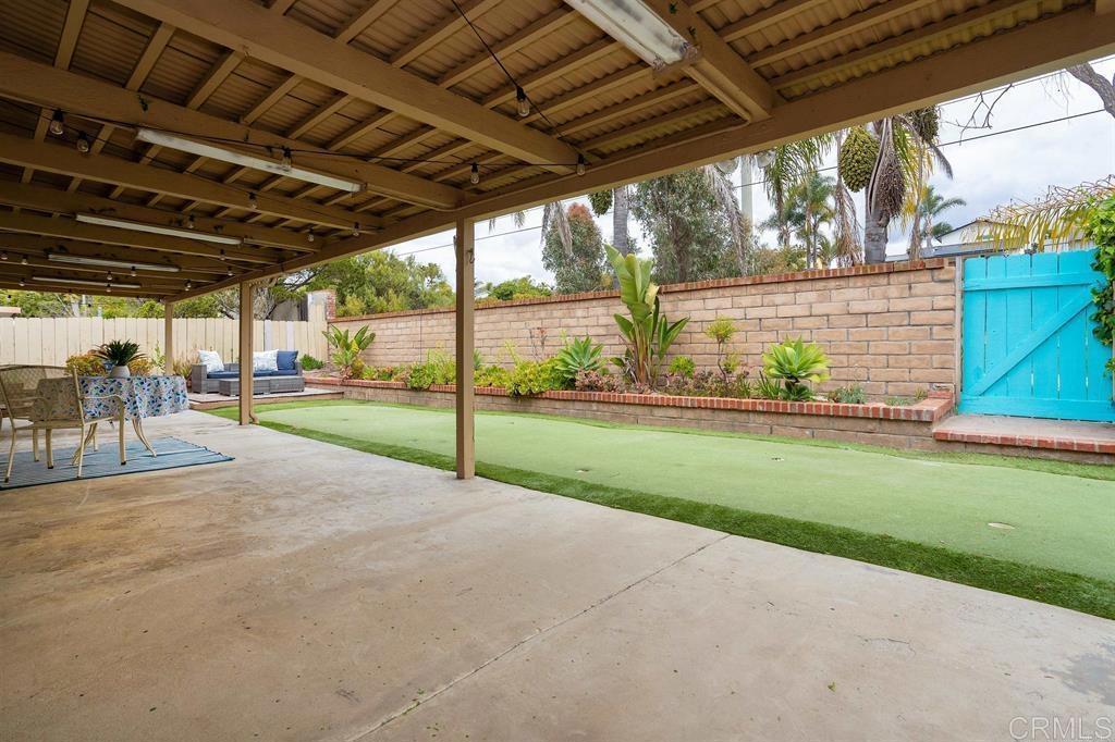 209 Rodney Avenue Encinitas, CA 92024 - Photo 13 of 17