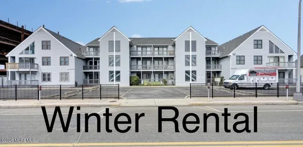 $2,000 | 42 Hamilton Avenue, Unit B11, Seaside Heights, NJ 08751