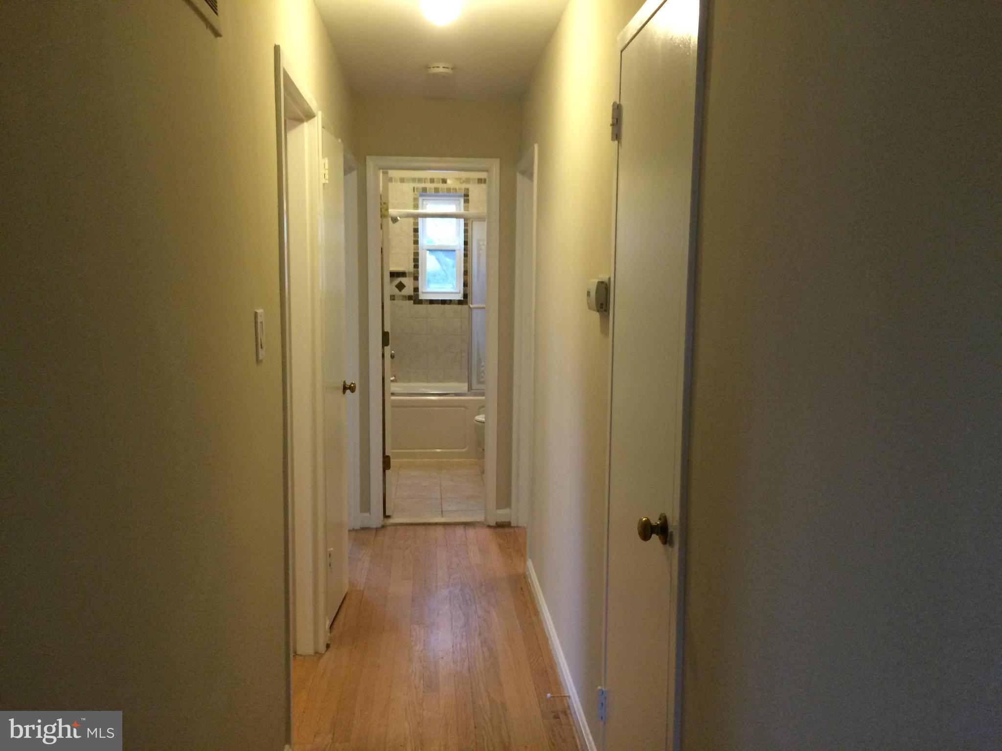 1005 Gabel Street Silver Spring, MD 20901 - Photo 12 of 25 Hallway