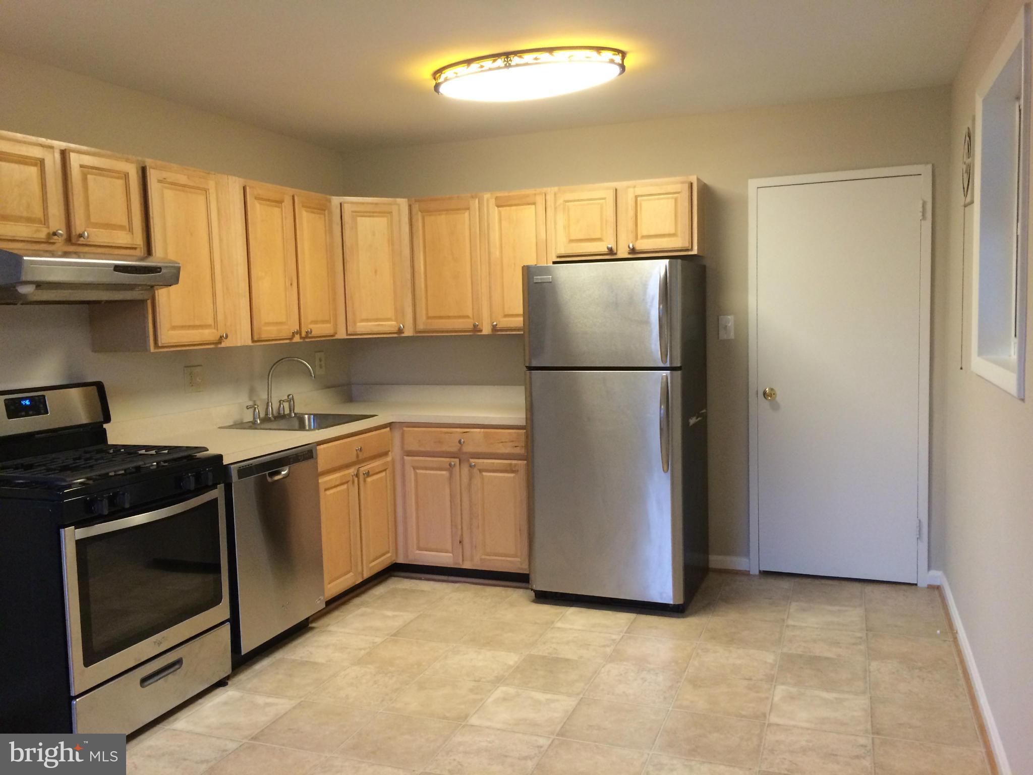 1005 Gabel Street Silver Spring, MD 20901 - Photo 6 of 25 Kitchen