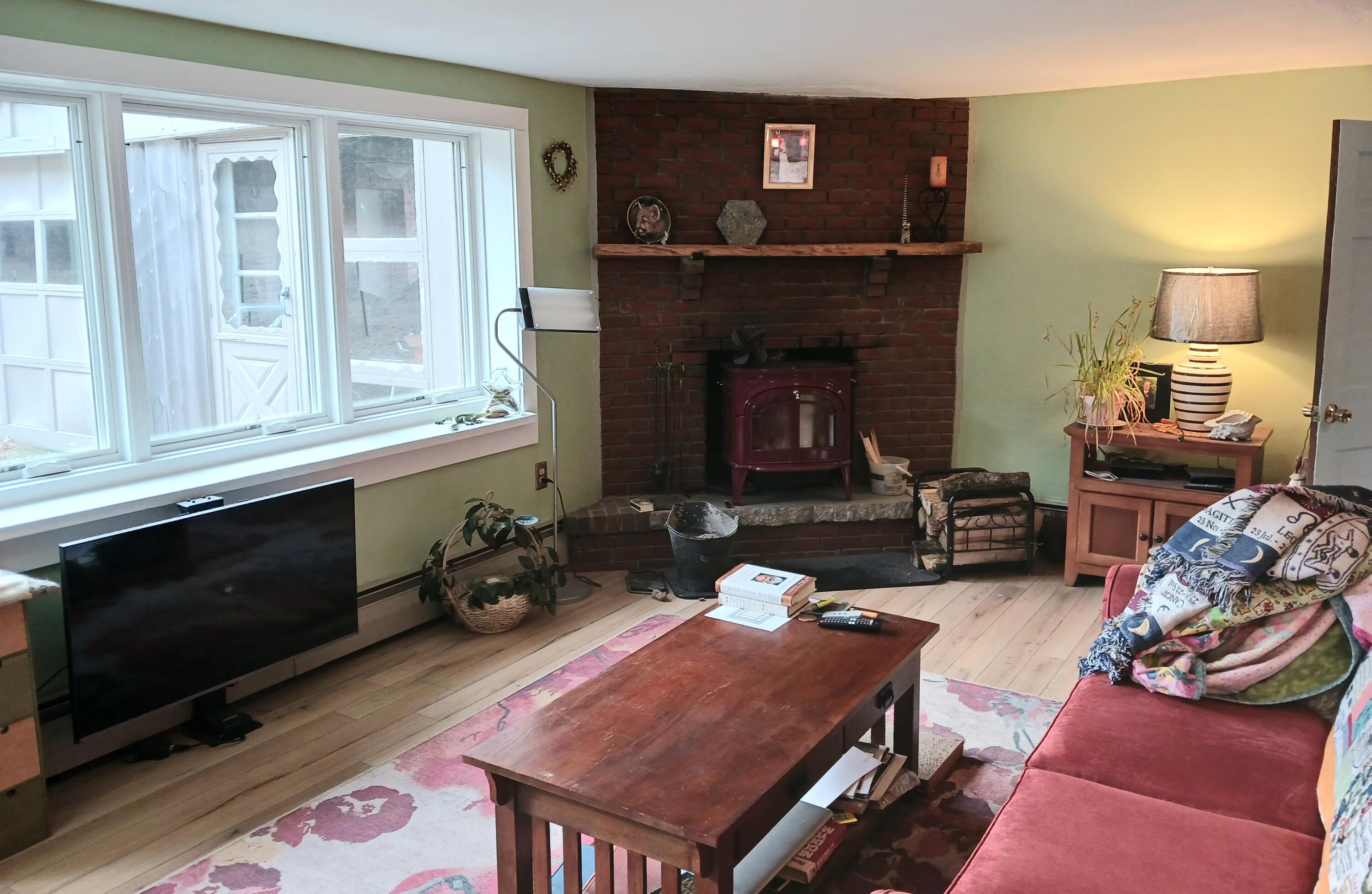 455 Ellsworth Road Blue Hill, ME 04614 - Photo 10 of 28 Living Room