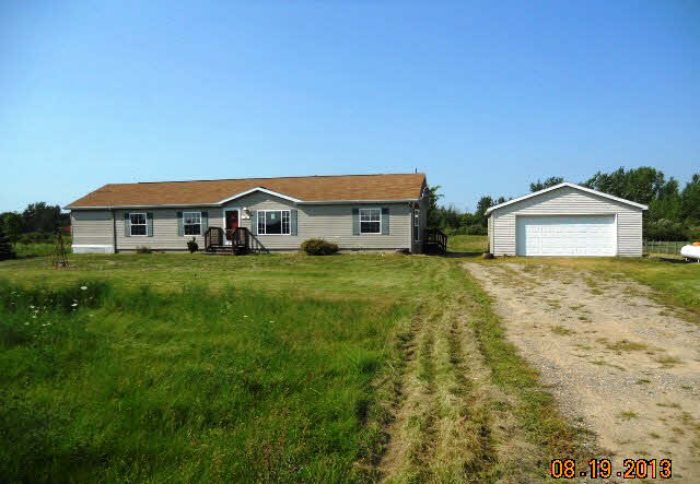66 West Millington Road Fostoria, MI 48435 - Photo 1 of 12 20369406.JPG