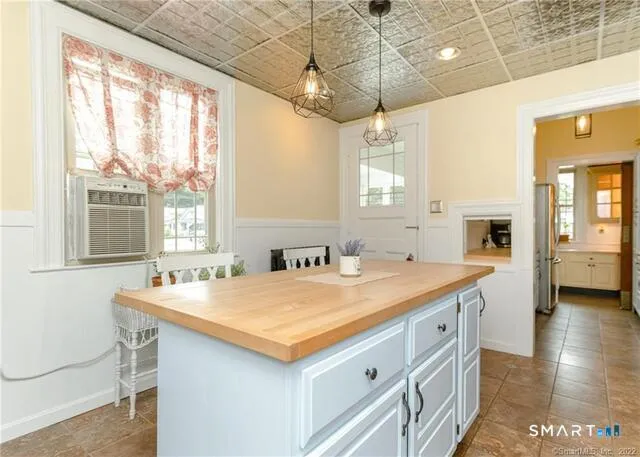 $499,000 | 150 Broad Street, Killingly, CT 06239