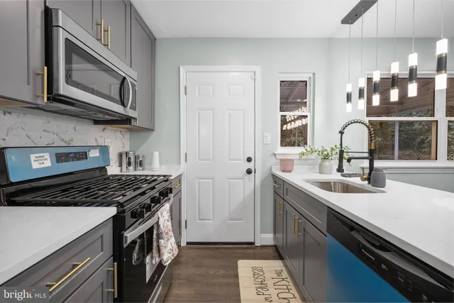 $374,900 | 5033 37th Avenue, Hyattsville, MD 20782