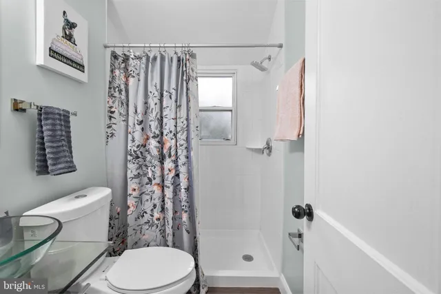 $374,900 | 5033 37th Avenue, Hyattsville, MD 20782