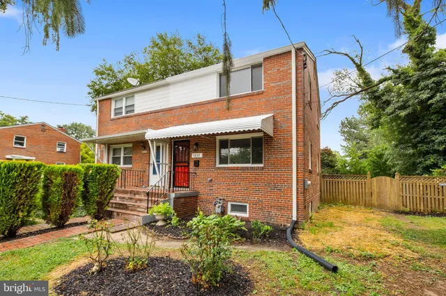 $374,900 | 5033 37th Avenue, Hyattsville, MD 20782