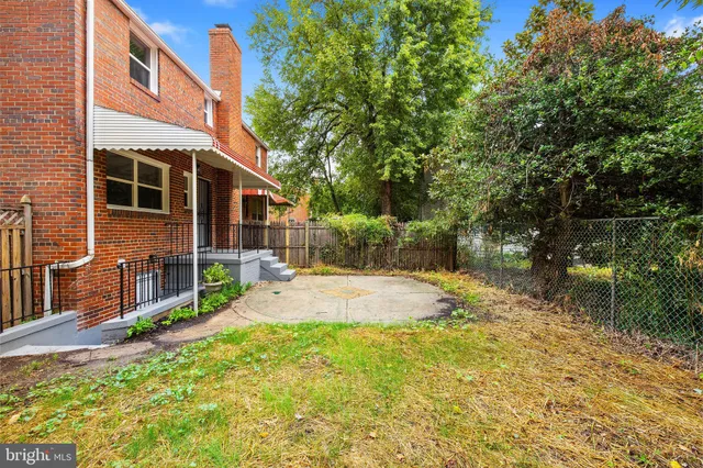 $374,900 | 5033 37th Avenue, Hyattsville, MD 20782