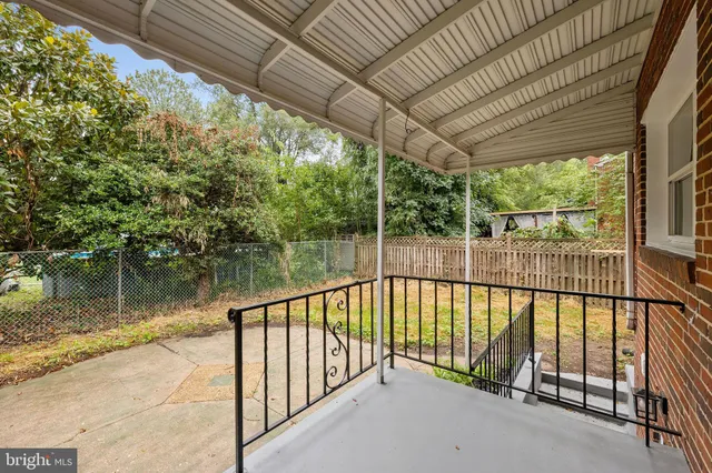 $374,900 | 5033 37th Avenue, Hyattsville, MD 20782