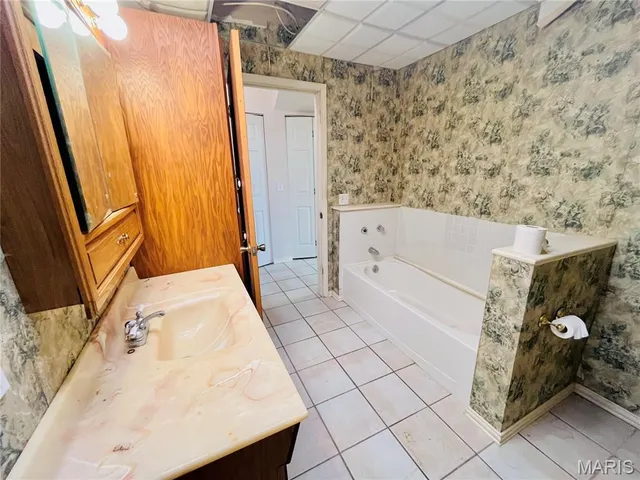 $99,000 | 106 East Young Street, Doniphan, MO 63935