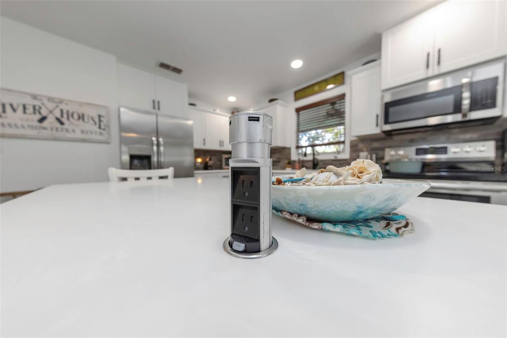 8147 West Bounty Court Homosassa, FL 34448 - Photo 11 of 55