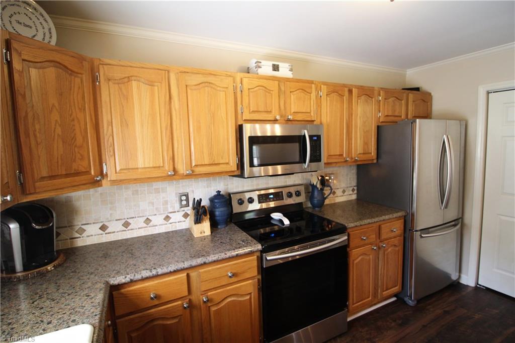 150 Redwing Road Madison, NC 27025 - Photo 7 of 19 Gallery Image 7