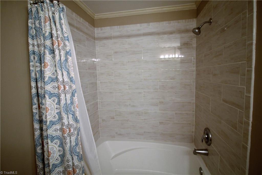 150 Redwing Road Madison, NC 27025 - Photo 10 of 19 Gallery Image 10