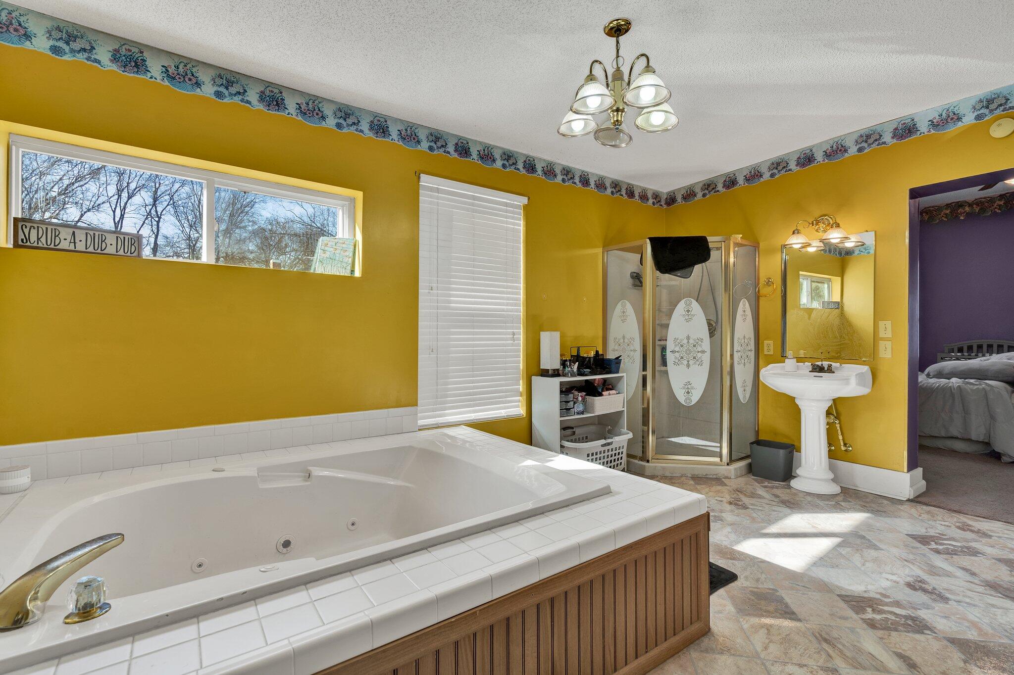 3172 Railroad Street Charleston, TN 37310 - Photo 26 of 46 31