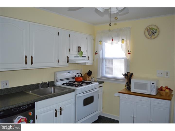 35 Gedney Road Lawrence Township, NJ 08648 - Photo 6 of 19