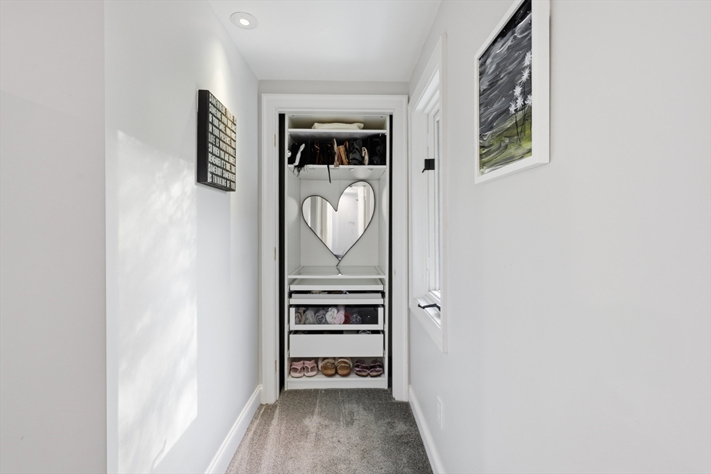 146 Brooks Road Longmeadow, MA 01106 - Photo 28 of 42 Gallery Image 28