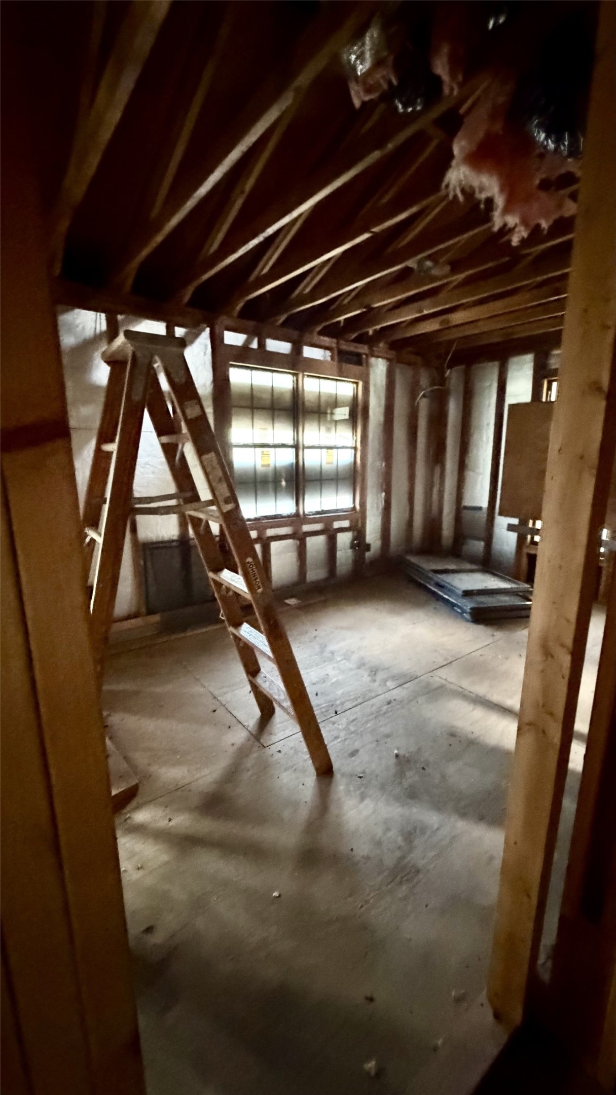 407 Middle Lane Austin, TX 78753 - Photo 15 of 17 Framed