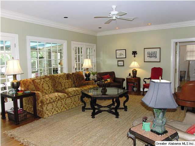 4979 Spring Rock Road Birmingham, AL 35223 - Photo 6 of 31