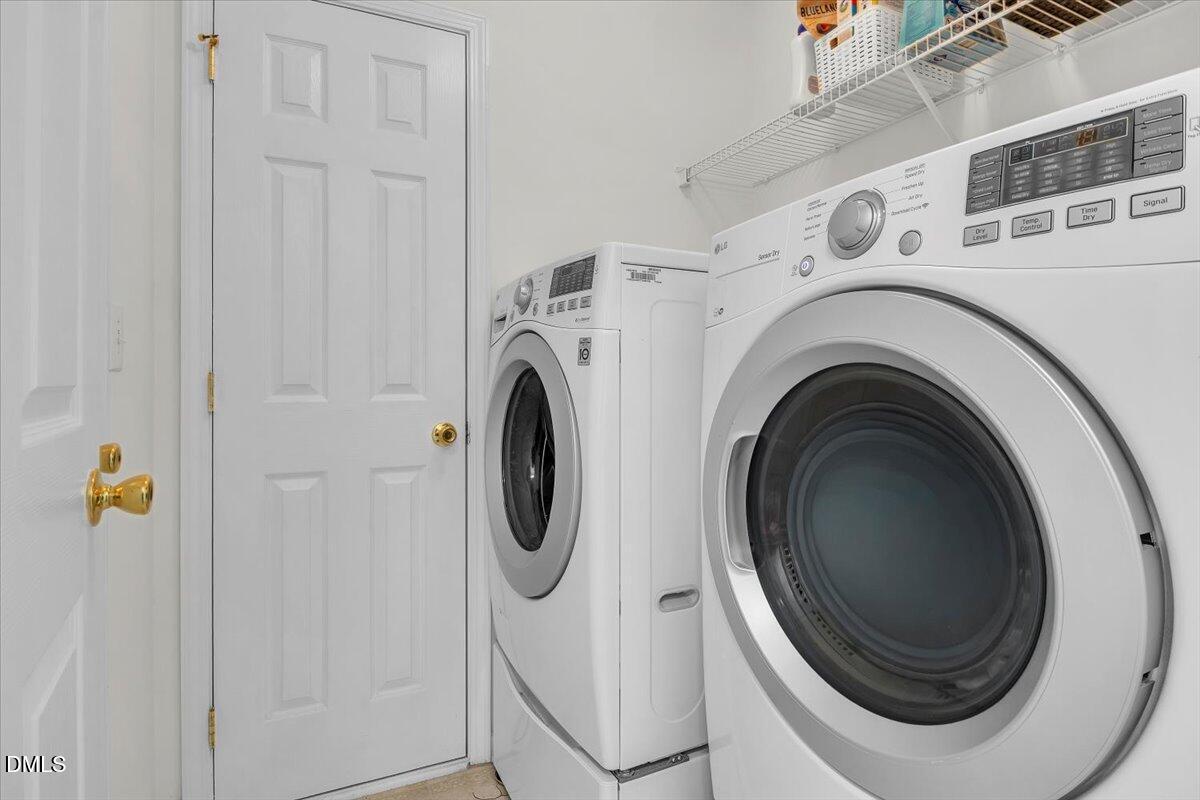 5009 Marathon Lane Raleigh, NC 27616 - Photo 48 of 76 Laundry Room